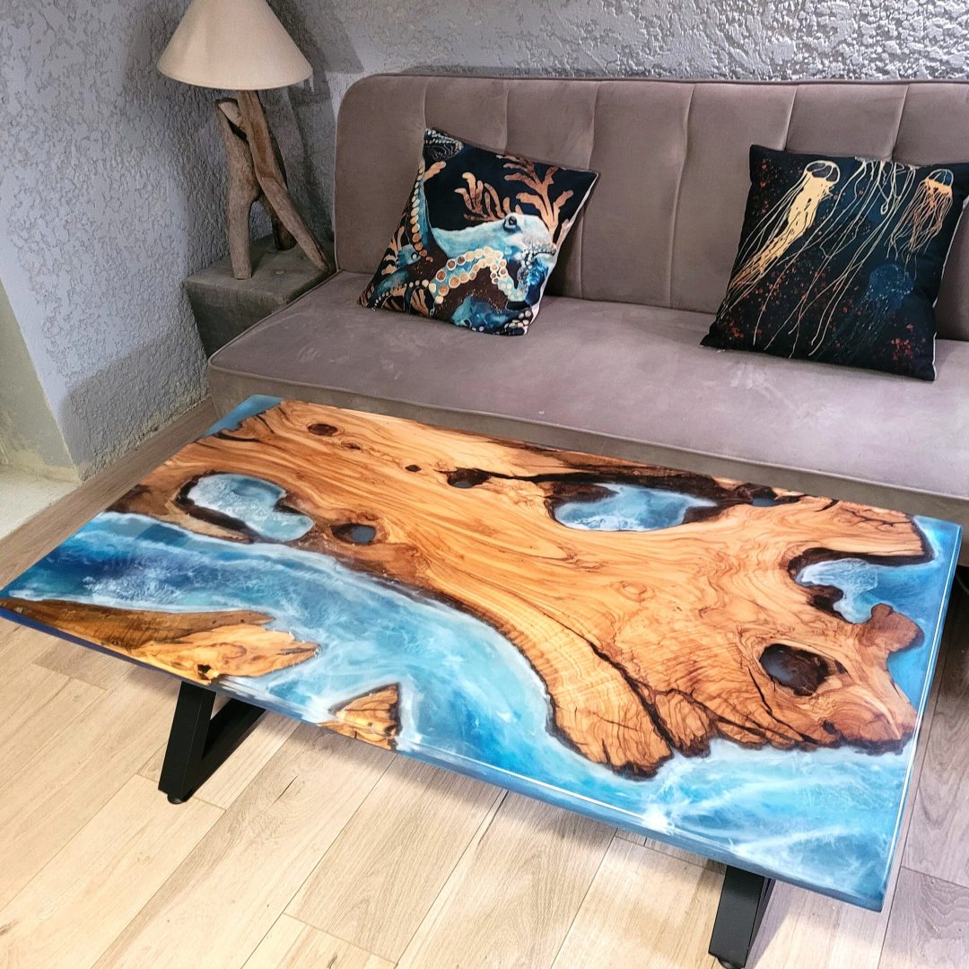 Table rivière époxy, table époxy sur mesure, table en bois et résine époxy, table rivière bois naturel, table époxy design, table moderne époxy, meuble époxy bois, table sur mesure en époxy, table résine époxy, meuble unique en résine, table artisanale époxy, table de salle à manger époxy, table époxy personnalisée, table rivière bois époxy, meuble contemporain époxy, table en bois époxy, design de table rivière époxy, création artisanale époxy, table en résine époxy sur mesure, table rivière bois et époxy, table avec résine époxy, meubles en bois et époxy, table basse époxy, îlot de cuisine époxy, décoration époxy, étagère époxy, tableau en époxy, plateau en époxy, mobilier époxy, déco en résine époxy, étagère sur mesure époxy, objet déco époxy